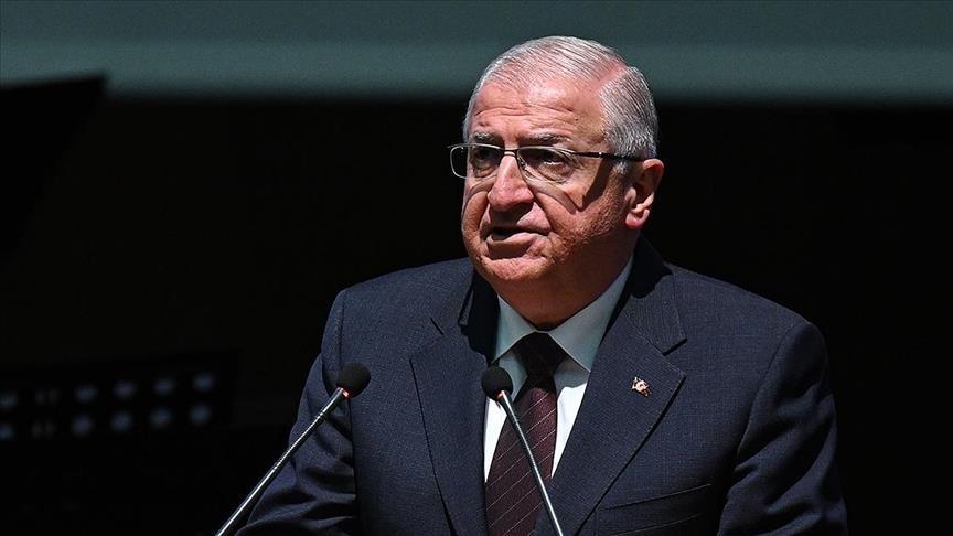 Глава Минобороны Турции обсудил с катарским коллегой региональную безопасность