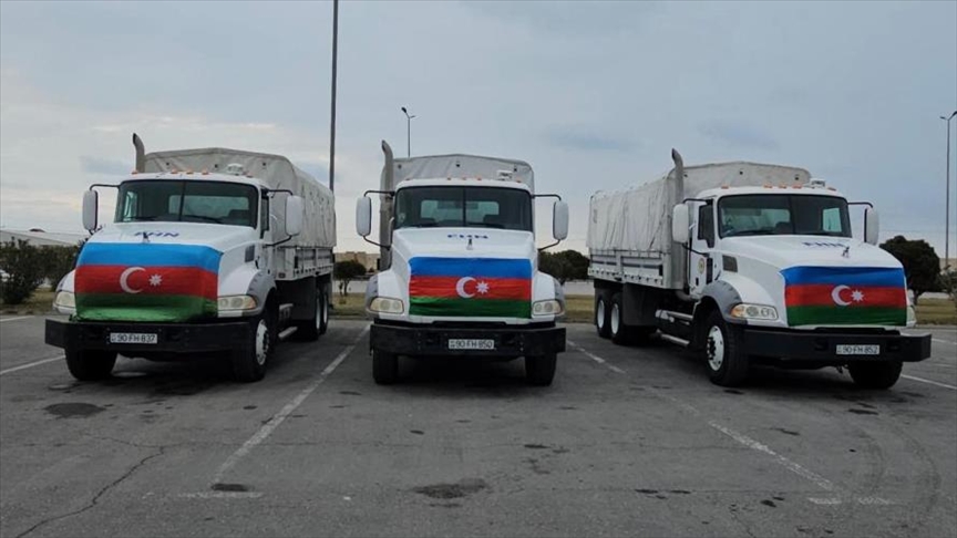 جمهوری آذربایجان کمک‌های بشردوستانه به ایران ارسال کرد