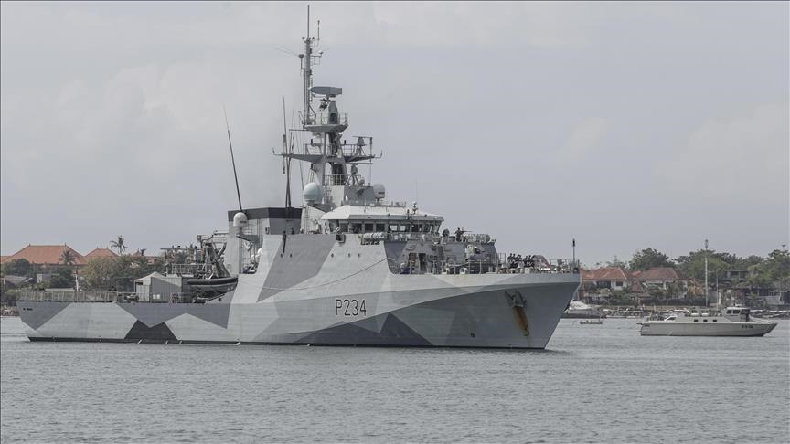 Incident pranë Abu Dhabit  spërkatje dhe zhurmë e fortë u regjistruan në një anije