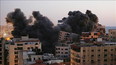 Армия Израиля продолжает бомбардировки различных районов сектора Газа