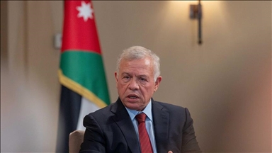ملك الأردن يحذر من استغلال صراع المنطقة لفرض واقع جديد بفلسطين