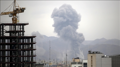 Iran : des explosions entendues dans la capitale Téhéran alors que les attaques américano-israéliennes s'intensifient