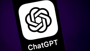 Une plainte déposée contre ChatGPT pour avoir « aidé » à commettre une fusillade meurtrière dans une école au Canada