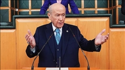 Serokê Giştî yê MHPyê Bahçelî: "Kurd ji bo tu mîhraqê nabin eskerên peretî, divê nebin"