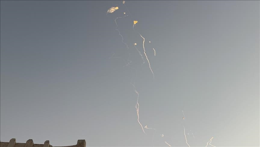 Катар соопшти дека пресретнал ракета, експлозии над Доха