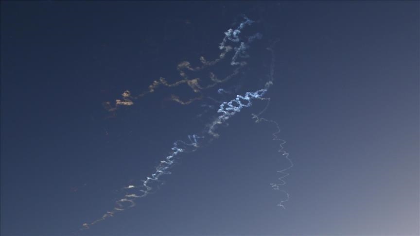 الإمارات تعلن التعامل مع ثالث هجوم منذ فجر الأربعاء