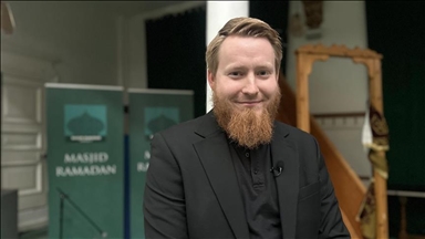 INTERVJU - Edward Rowe: Osjećam se više Britanacem otkako sam postao musliman