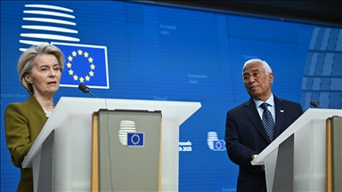 AB liderleri, Rusya'ya yaptırımların gevşetilmesine karşı