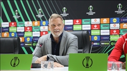 Samsunspor Teknik Direktörü Fink: Taraftarlarımızın önünde tekrar bir tarih yazabiliriz