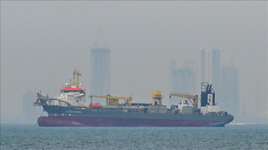 إيران تعلن استهداف ناقلة نفط أمريكية في مضيق هرمز