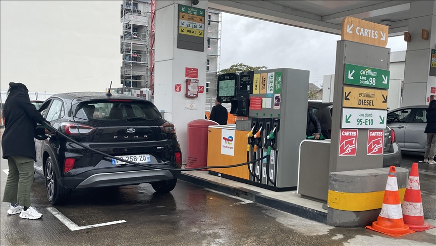 France - Carburants : les distributeurs promettent des baisses rapides après une réunion à Bercy