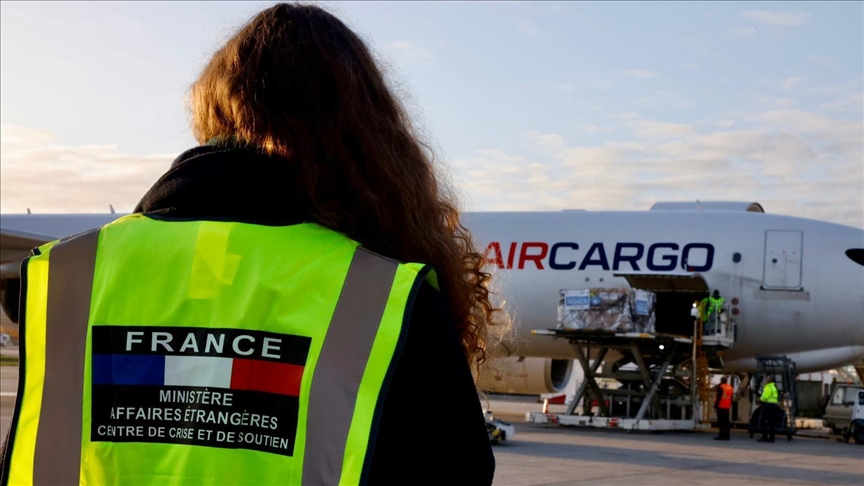 Un avion affrété par la Fondation CMA CGM transporte 60 tonnes d’aide humanitaire française vers le Liban