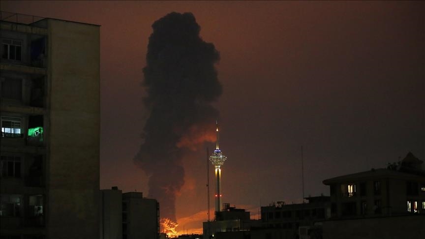 Ledakan keras terjadi di Teheran setelah Israel umumkan gelombang serangan baru