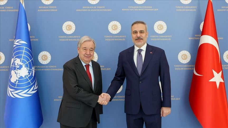 Le ministre turc des Affaires étrangères reçoit le secrétaire général de l’ONU