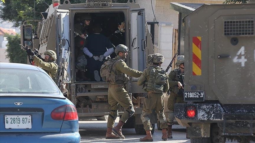 Израиль арестовал 19 палестинцев, включая ребенка, на Западном берегу