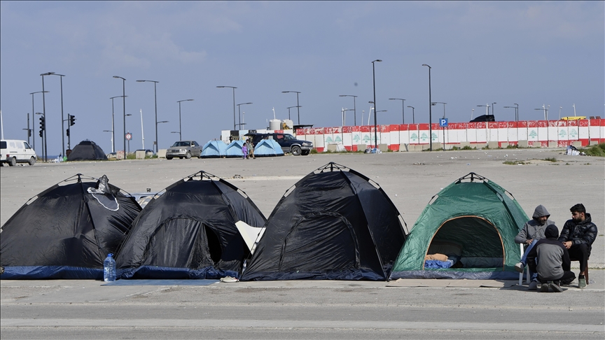 نزوح أكثر من 800 ألف شخص في لبنان إثر "أوامر إجلاء" إسرائيلية