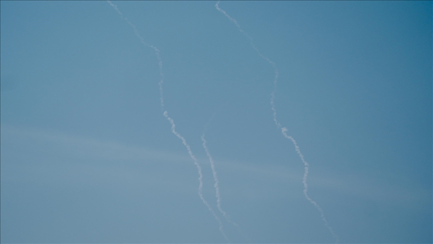 İran'ın füzeli misillemesinin ardından İsrail'de sirenler çaldı