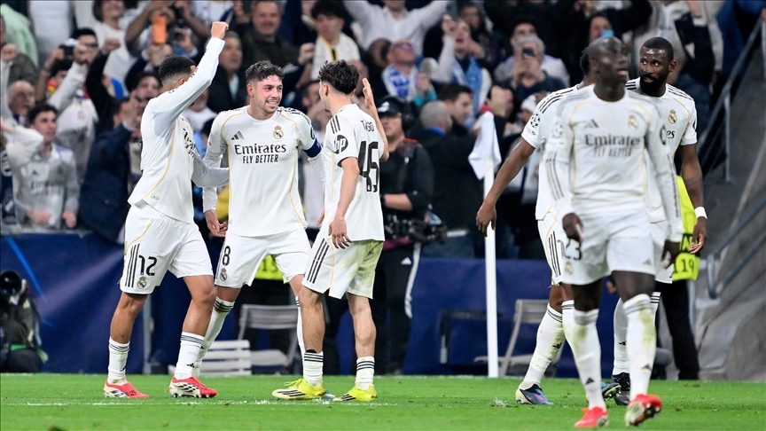 قدم.. "هاتريك" فالفيردي يقود ريال مدريد للفوز على مانشستر سيتي 3-0