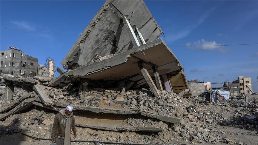 Di êrîşên Îsraîlê yên dijî Xeta Xezeyê da jimara kuştiyan derket 72 hezar û 136an