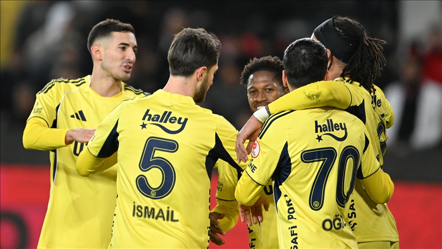 Fenerbahçe, Süper Lig'de yarın Fatih Karagümrük deplasmanında