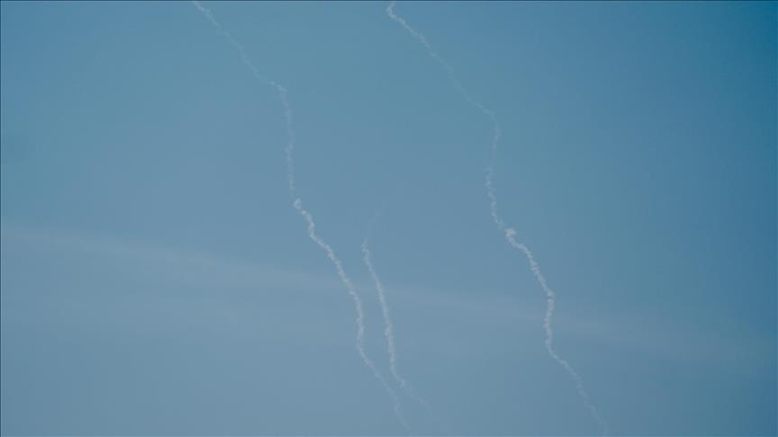 Serangan balasan Iran picu sirene di berbagai wilayah Israel