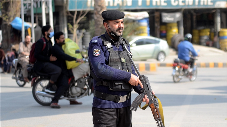 Afghanistan says 4 civilians killed in fresh clashes with Pakistan