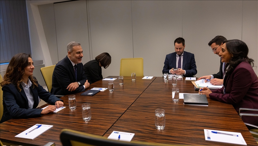 Canadian foreign minister to discuss Mideast ‘de-escalation’ in visit to Türkiye