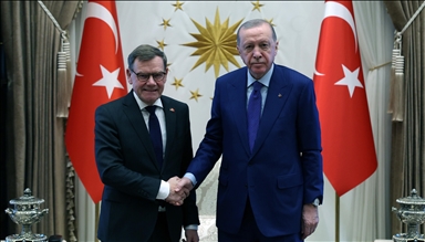  Турскиот претседател Ердоган го пречека германскиот министер за надворешни работи Вадефул