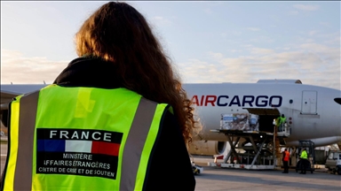 Un avion affrété par la Fondation CMA CGM transporte 60 tonnes d’aide humanitaire française vers le Liban