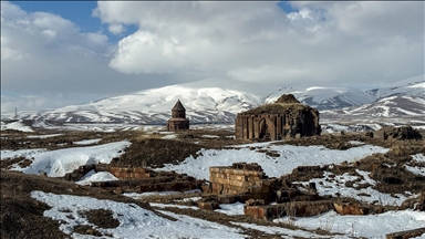 Anadolu'nun Kafkasya'ya açılan kapısı Kars ve Ardahan, kış turizminin uğrak noktası