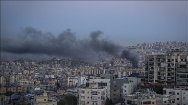 غارات إسرائيلية تستهدف مبنيين في بيروت بعد إنذار بإخلائهما