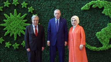 Emine Erdoğan'dan BM Genel Sekreteri Guterres'e verilen ödüle ilişkin paylaşım