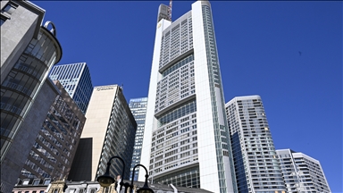 La Banque centrale européenne pourrait relever ses taux face aux chocs inflationnistes liés au conflit