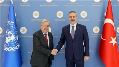 Le ministre turc des Affaires étrangères reçoit le secrétaire général de l’ONU
