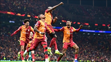 Galatasaray, savunmadaki başarısıyla Şampiyonlar Ligi'nde çeyrek finale yürüyor