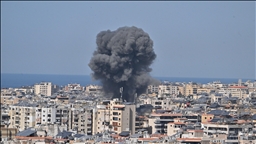 Israeli army begins new strikes on Beirut