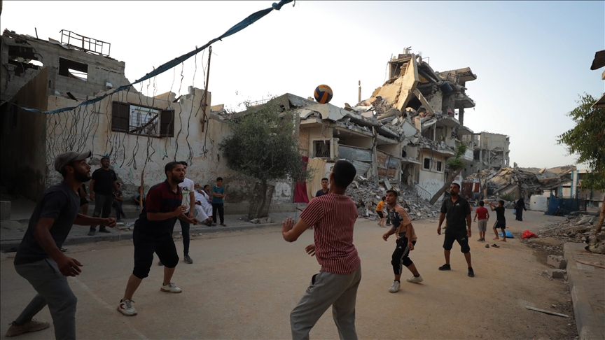 ملاعب تنفض الركام.. غزة تستعيد نبضها الرياضي (تقرير)