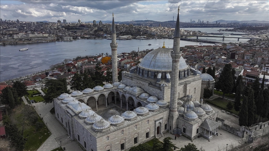 مسجد "ياوز سلطان سليم".. صرح مطل على القرن الذهبي وأفق إسطنبول 