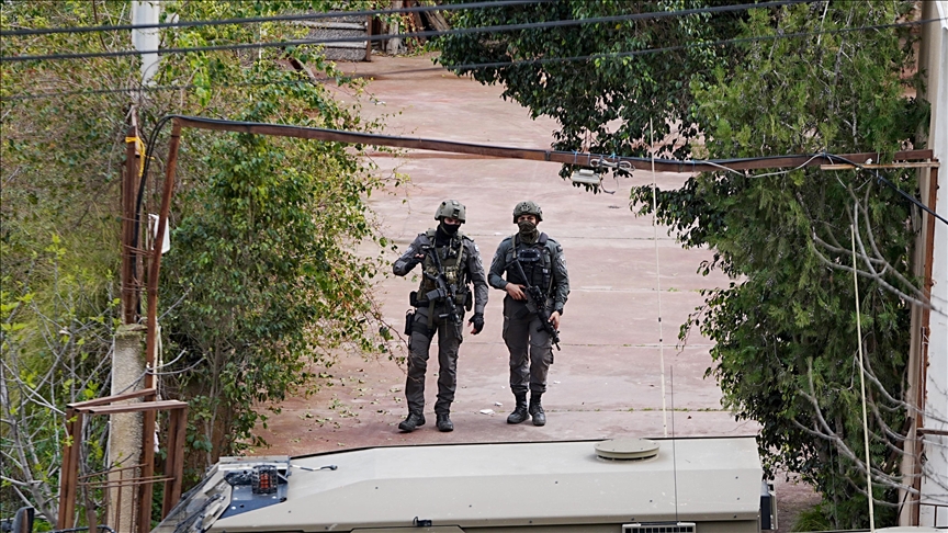 فلسطين تطالب بحماية دولية للمقدسات بعد اعتداء على مسجد في "دوما"