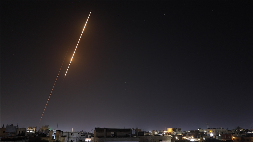 Irani shënjestron bazat amerikane në Jordani  Bahrein dhe Irak