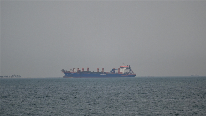 US fires at Iranian vessel that approached USS Abraham Lincoln aircraft carrier, officials say