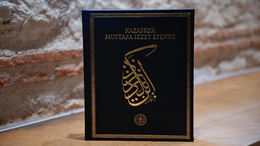"Kazasker Mustafa İzzet Efendi" kitabı yayın dünyasına kazandırıldı 