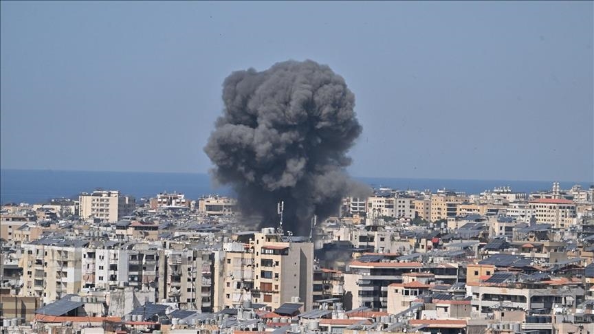 Militer Israel tingkatkan serangan udara terhadap target Hizbullah di Lebanon