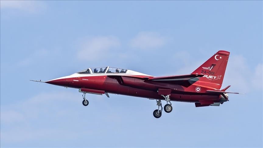 تركيا.. طائرة حرجيت تجتاز اختبارات على ارتفاعات منخفضة وبسرعات عالية
