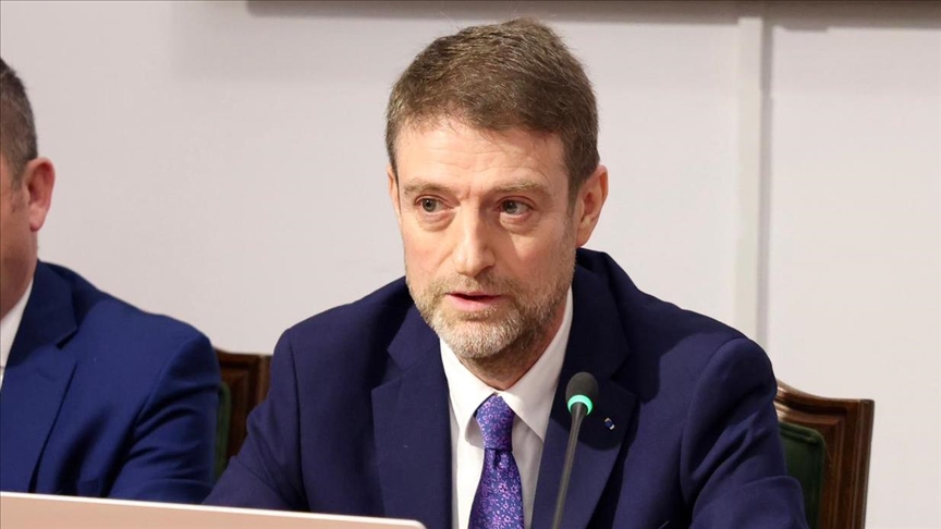 Kryediplomati Hoxha diskuton me homologun nga Omani mbi përshkallëzimin në Lindjen e Mesme