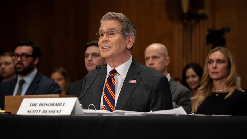 EEUU “permite a los países comprar petróleo ruso, actualmente varado en el mar”