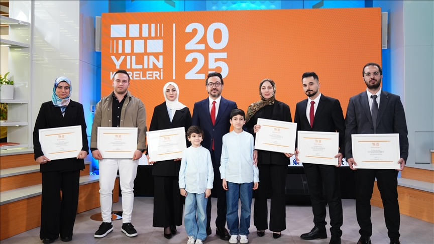 الأناضول تتوج الفائزين بمسابقة "صور العام" 2025