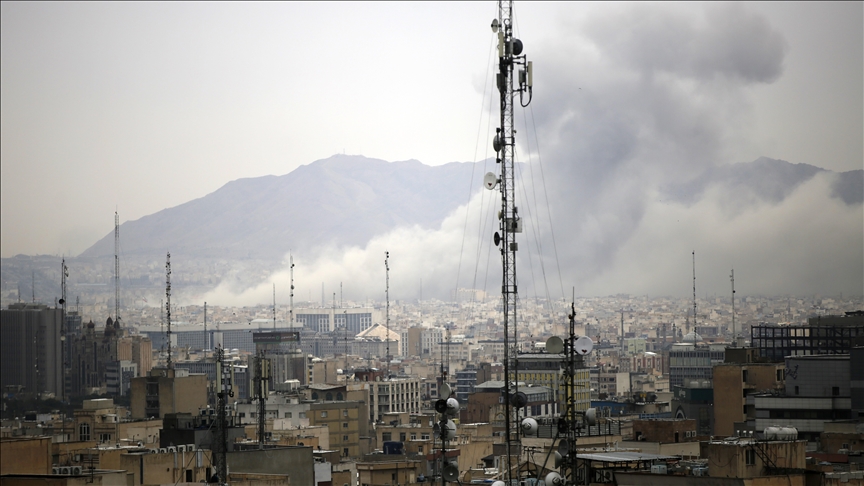 لە تارانی پایتەختی ئێران ته‌قینه‌وه‌ی یەک لە دوای یەک ڕوویان دا