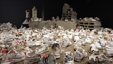 Kalyon Kültür'de Filistin'e destek amacıyla "Sessiz Ayakkabılar" sergisi açıldı