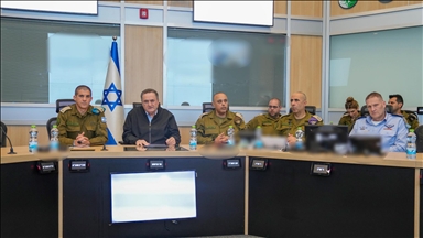 إسرائيل تتوعد بـ"تدفيع حكومة لبنان ثمنا باهظا"